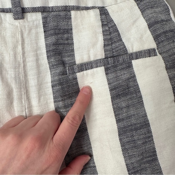 Ann Taylor Striped Lined shorts - Picture 7 of 9